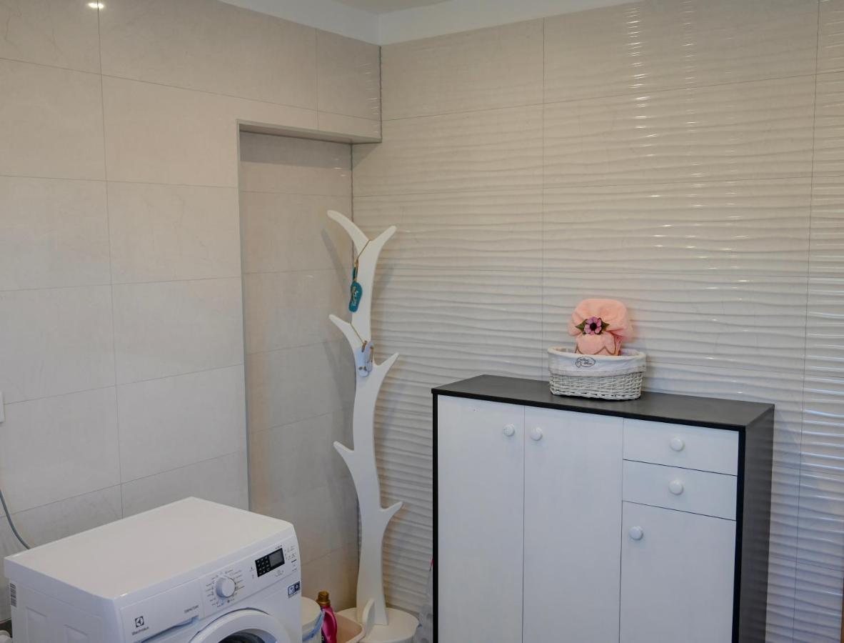 Apartment Damir Trogir Exteriör bild